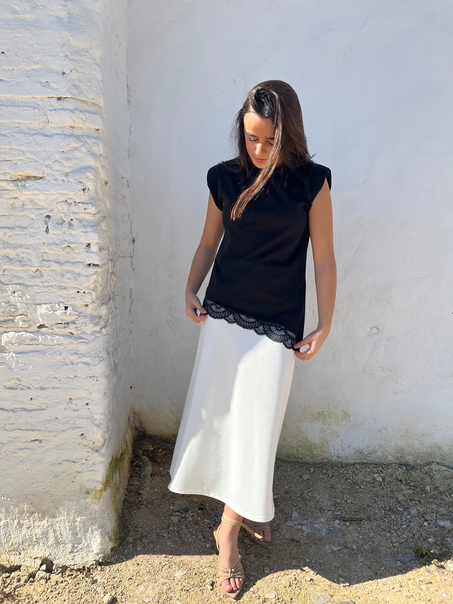 FALDA ALMUDENA