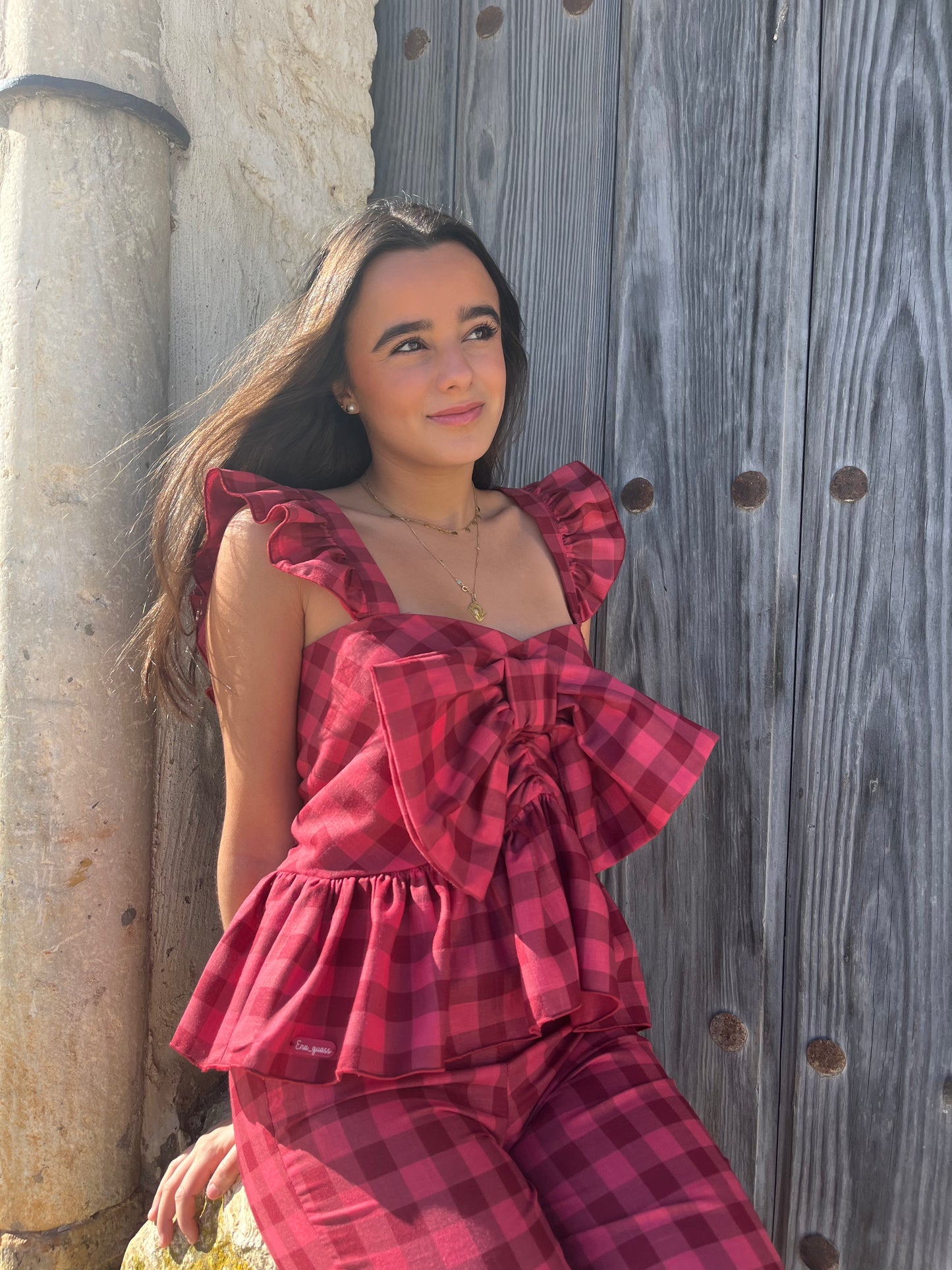 TOP CLAUDIA