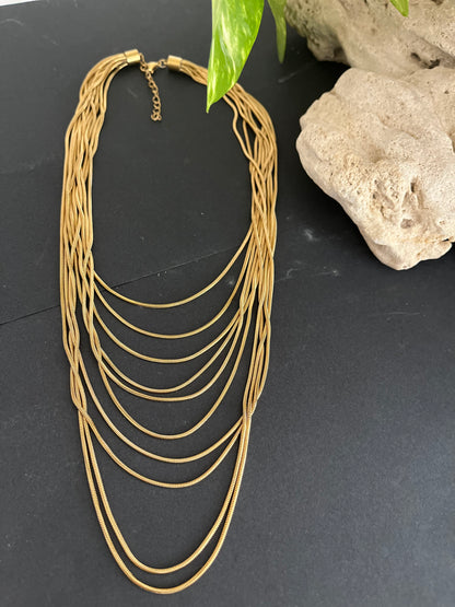 COLLAR GRIEGO